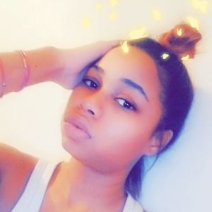 Meet your Posher, La-la